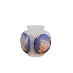Vaso de ônix esfera azul e marfim 10cm, vista frontal com acabamento polido