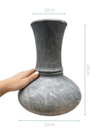 Vaso de pedra-sabão bulbo 29cm, detalhe do acabamento – Lolahome