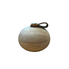 Potiche artesanal de pedra sabão e couro, 13x10cm, cor cinza, peça única para decoração de interiores – Lolahome