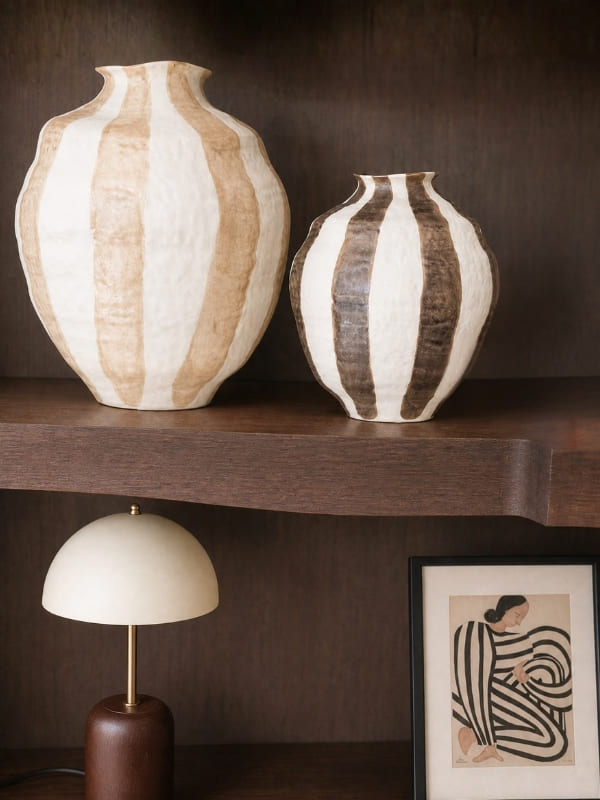 Vaso cerâmica artesanal bege e marfim 30 cm – Lolahome
