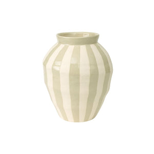 Vaso de cerâmica artesanal com listras verdes, 22 cm, em fundo neutro
