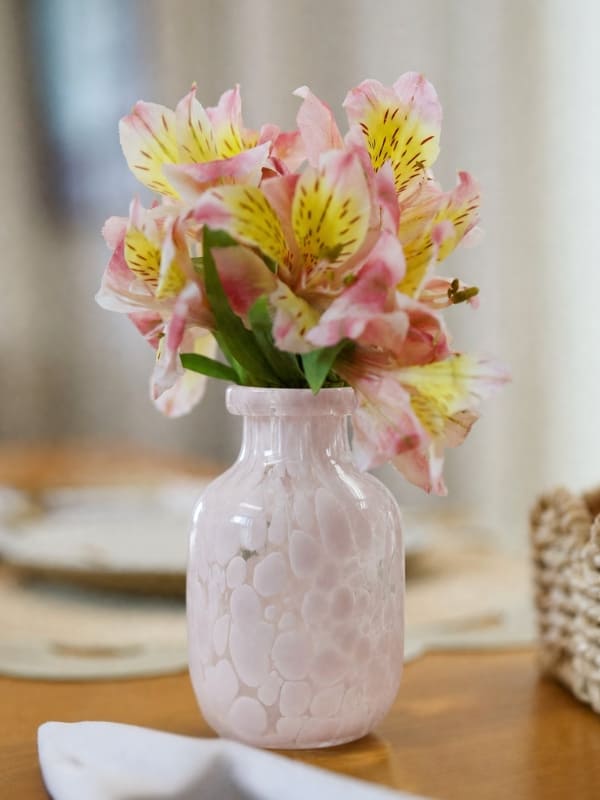 VASO DE VIDRO DEMI ROSA 17CM
