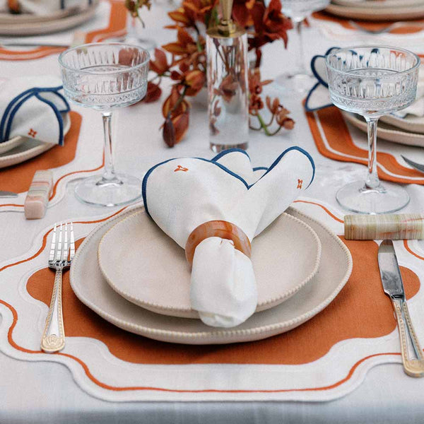 PRATO RASO DE CERÂMICA ESSÊNCIA