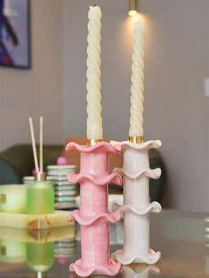 CASTIÇAL CERÂMICA ARTESANAL BABADO ROSA 20CM