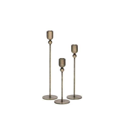 Set de 3 castiçais de metal dourado em alturas P, M e G — design clean para decoração de interiores