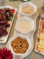 SET APERITIVO BANDEJA E 3 BOWLS CERÂMICA AREIA BRANCA