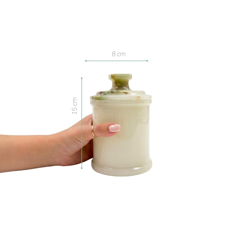 Pote de ônix natural 15cm vista em detalhe mostrando os veios exclusivos da pedra – Lolahome