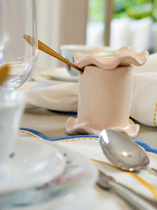 AÇUCAREIRO CERÂMICA ARTESANAL BABADO MARFIM