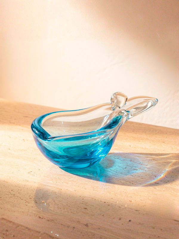 Cinzeiro de cristal azul transparente formato pêra, 14cm, peça vintage italiana