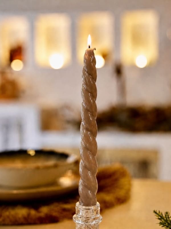VELAS PARA CASTIÇAL NUVEM BEGE 26CM - 02 UNIDADES
