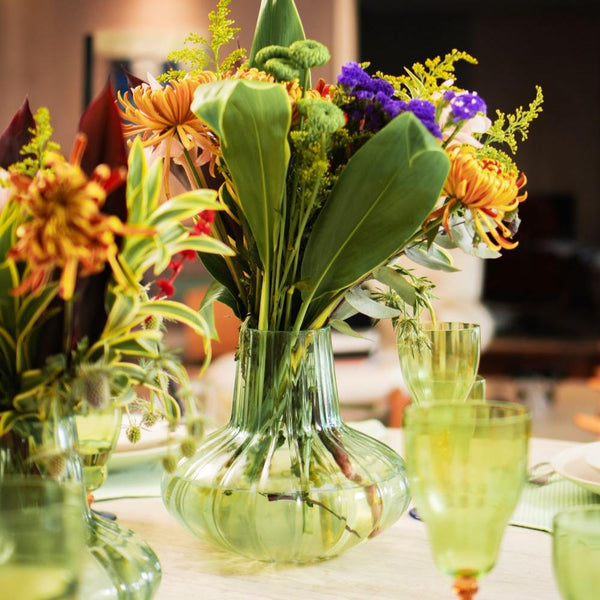 VASO DE VIDRO GOTA VERDE FLORESTA G 25CM