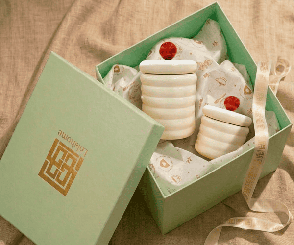 Presente exclusivo da Lolahome com potes de cerâmica artesanal