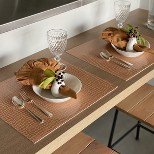 GUARDANAPO DE LINHO VISCO BABADO CARAMELO 50X50 CM