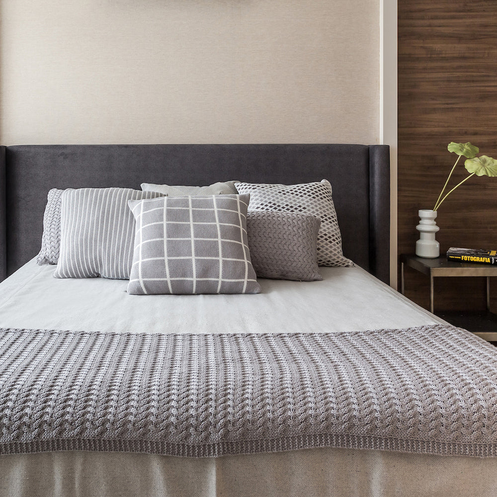 CAPA DE ALMOFADA TRICOT PLUS CESTARIA CINZA 50X50 CM