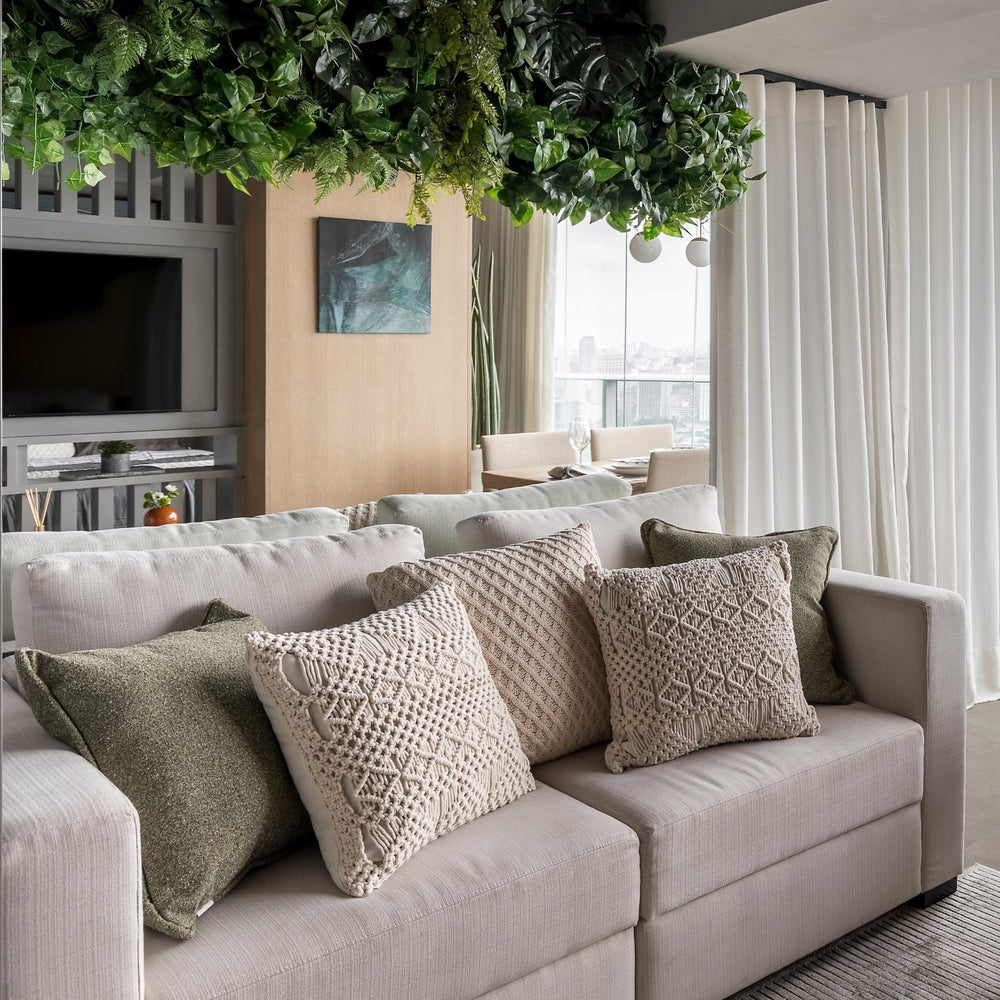 CAPA DE ALMOFADA DE MACRAMÊ BEGE 50X50CM