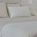 CAPA DE ALMOFADA TRICOT PLUS CESTARIA RIM OFF WHITE 70X35